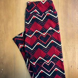 Lularoe Valentine’s leggings one size
